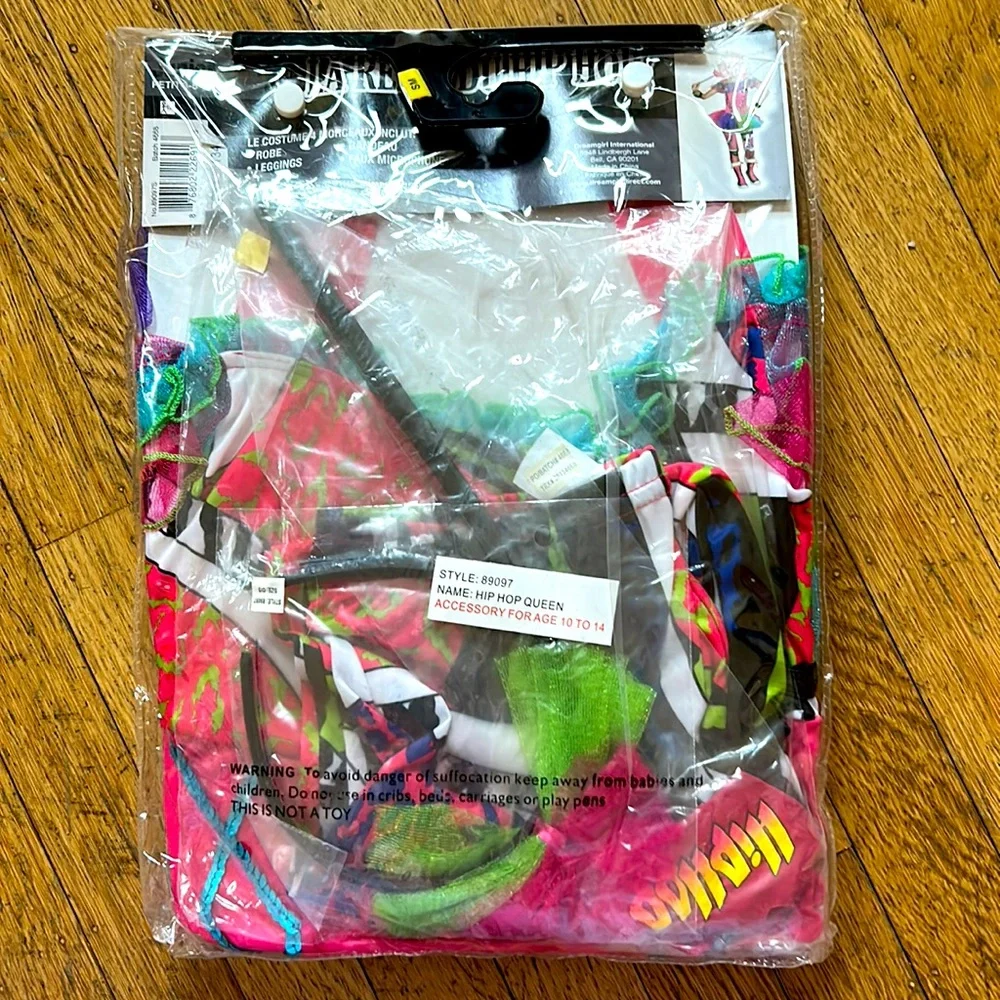Halloween Costume never opened
